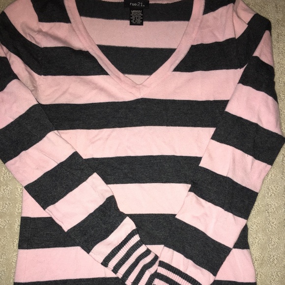 Woman’s Rue 21 Sweater - Picture 2 of 2